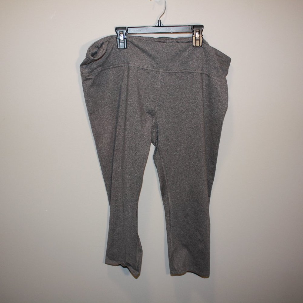 XXL REI Grey Capris